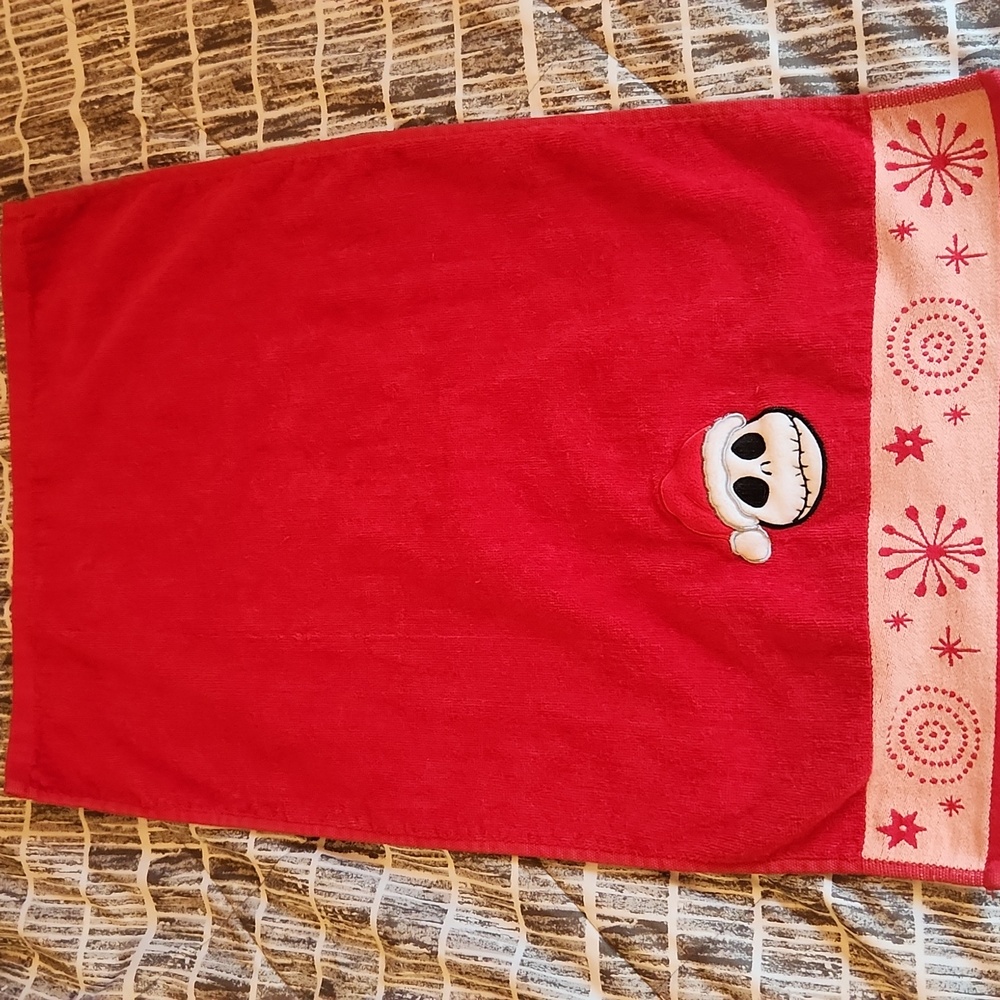 Nightmare Before Xmas hand towel - Picture 3 of 4